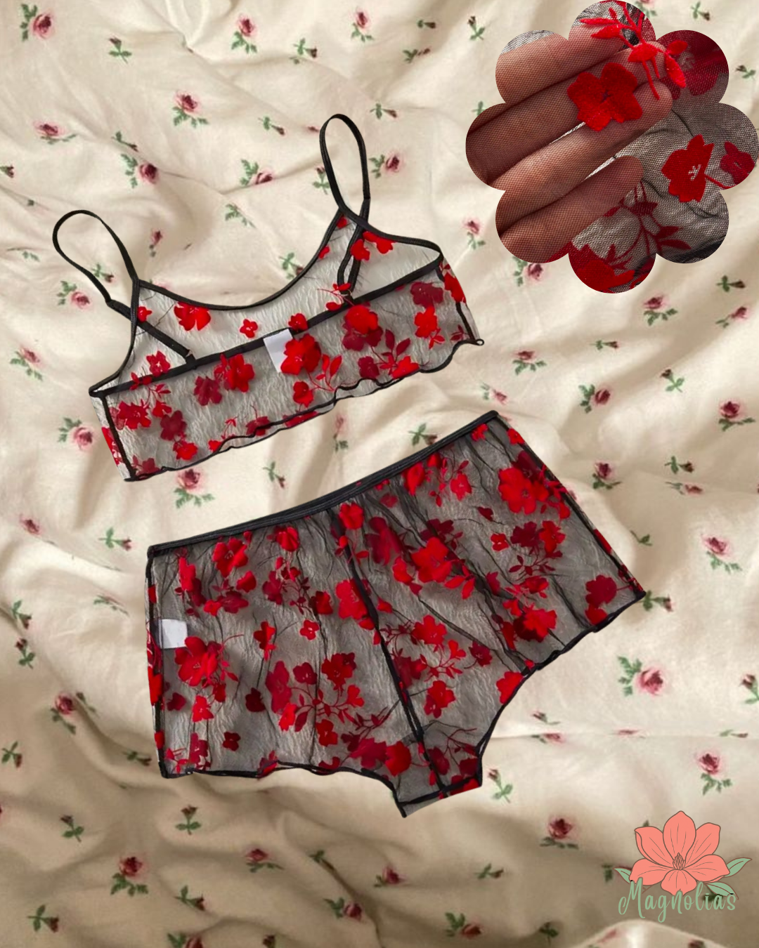 Set de lencería en blonda con detalles de flores