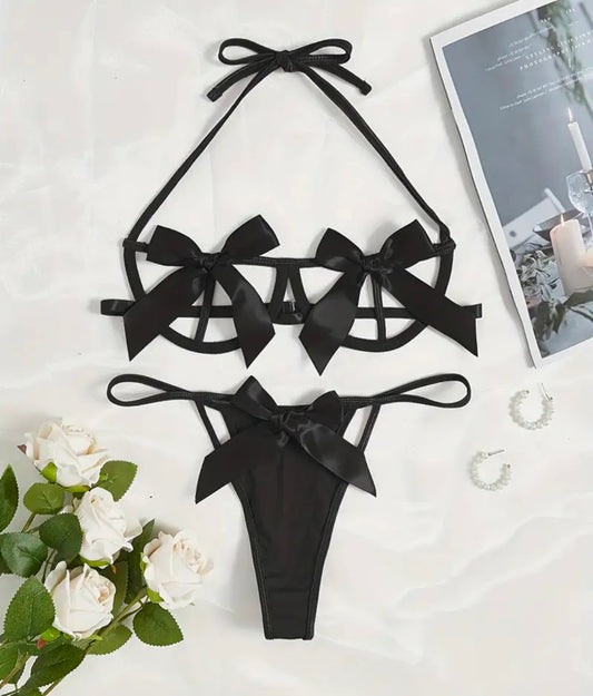 Set de Lencería Sexy con Lazo Seductor